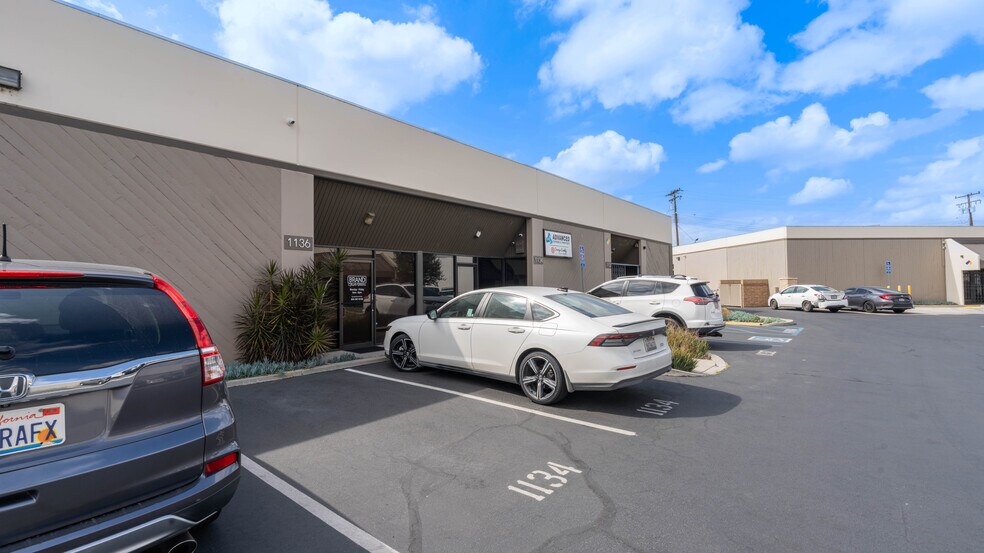 More Photos Of 1132-1140 E Valencia Dr, Fullerton Warehouse For Sale