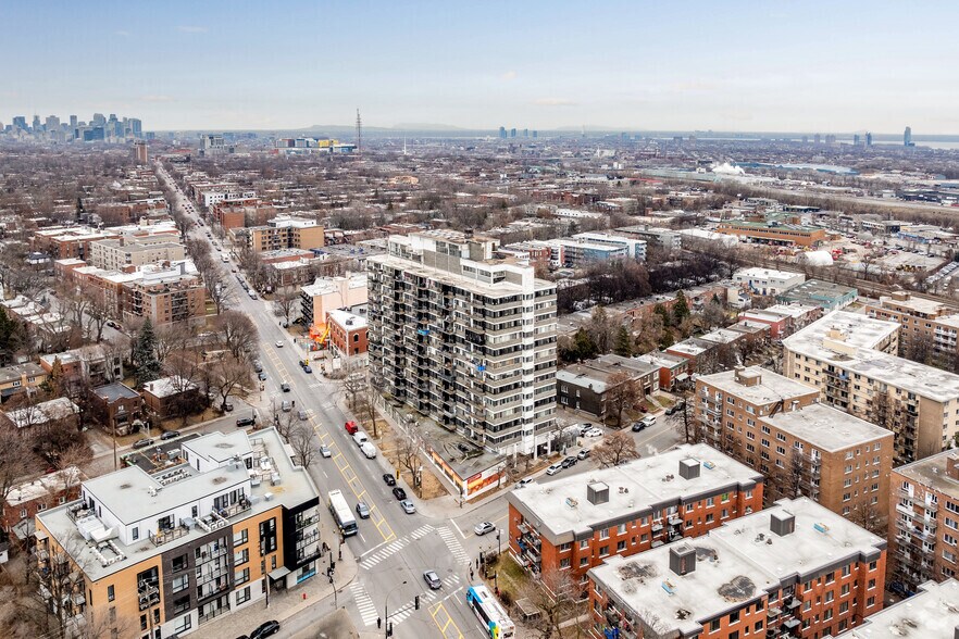 More Photos Of 6350-6390 Rue Sherbrooke O, Montréal Multifamily For Sale