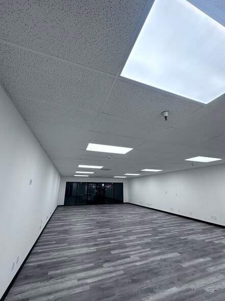 More Photos Of 15903-15951 Hesperian Blvd, San Lorenzo Unknown For Lease