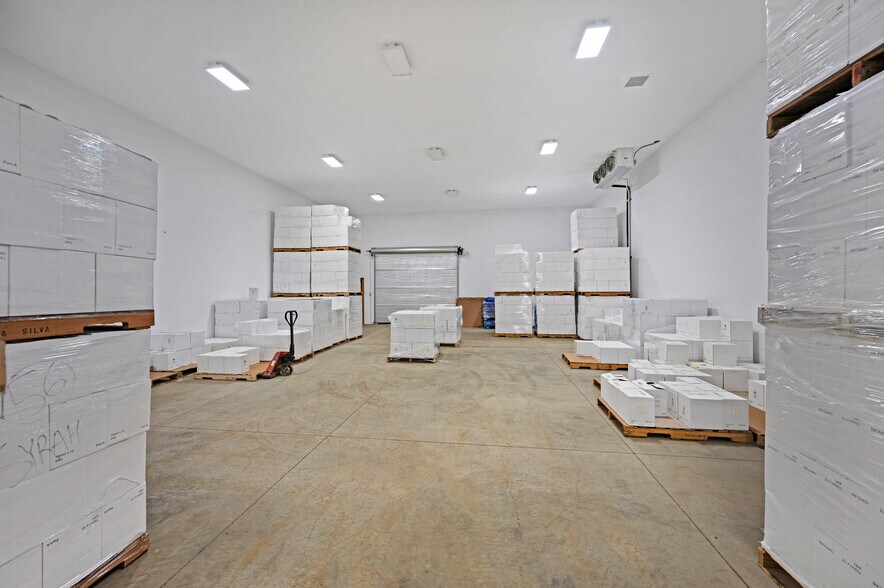 More Photos Of 21365 Shenandoah School Rd, Plymouth Winery Vineyard For Sale