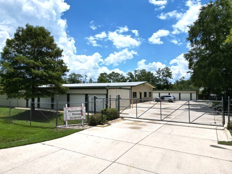 More Photos Of 1241 NW 50th Ave, Gainesville Self Storage For Sale