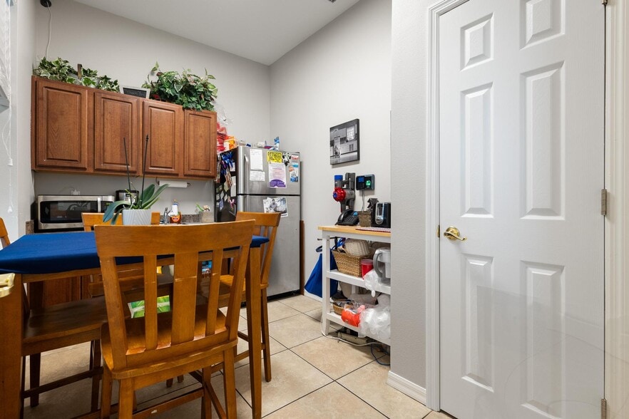 More Photos Of 17929 Hunting Bow Cir, Lutz Healthcare For Sale