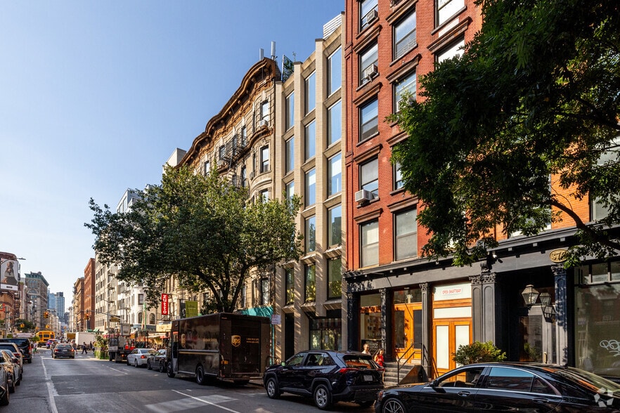 More Photos Of 378 Broome St, New York Apartments For Lease