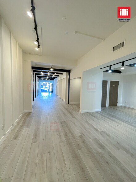 More Photos Of 12206 Ventura Blvd, Studio City Storefront Retail Office For Lease