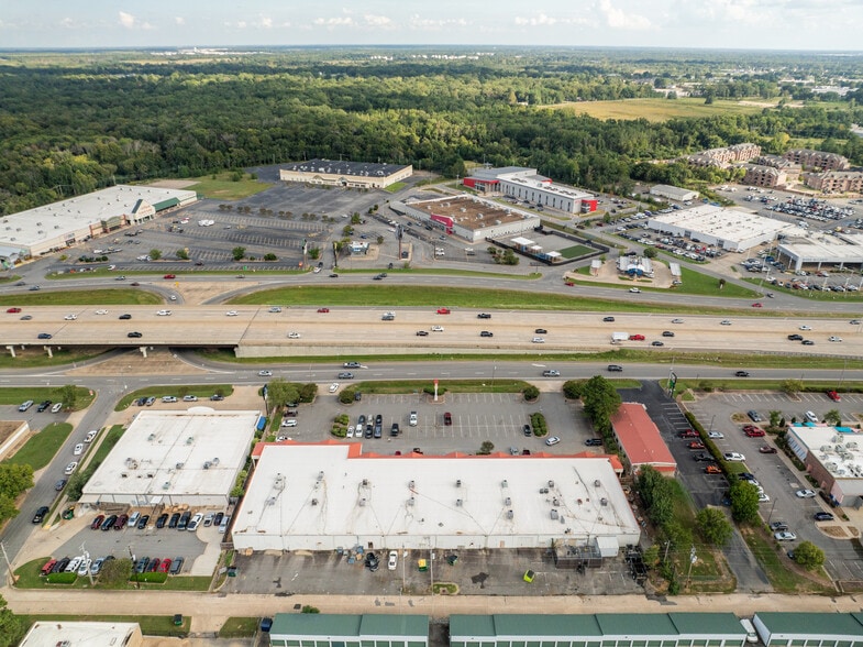 More Photos Of 5107 Warden Rd, North Little Rock Unknown For Lease