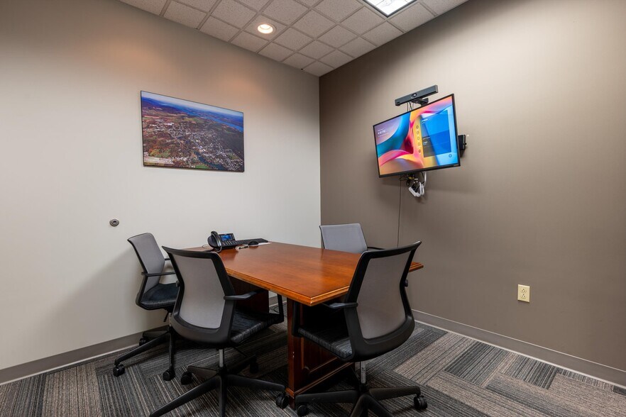 More Photos Of 101-103 Main St, South Glens Falls Office For Sale