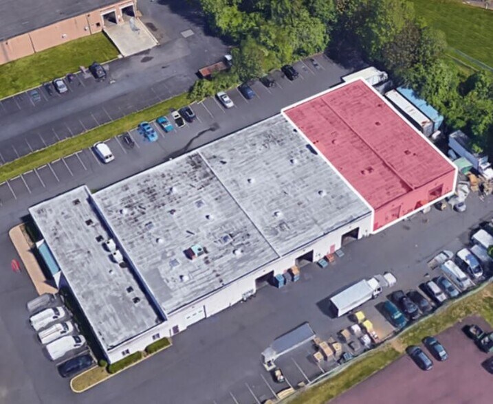 More Photos Of 2903 Southampton Rd, Philadelphia Light Distribution For Lease