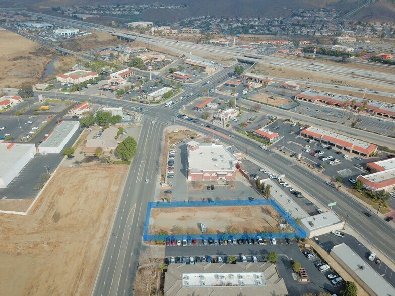 More Photos Of 417 Diamond Dr, Lake Elsinore Land For Sale