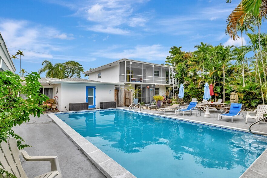 More Photos Of 630 NE 37th St, Oakland Park Apartments For Sale