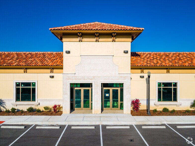 More Photos Of Little Rd, Trinity Unknown For Lease