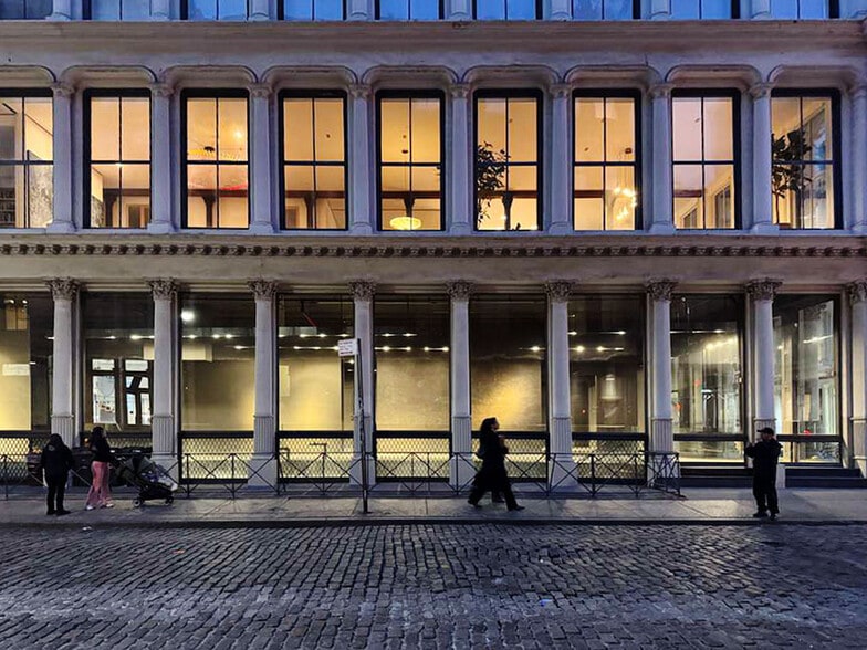 More Photos Of 75-85 Grand St, New York Apartments For Lease