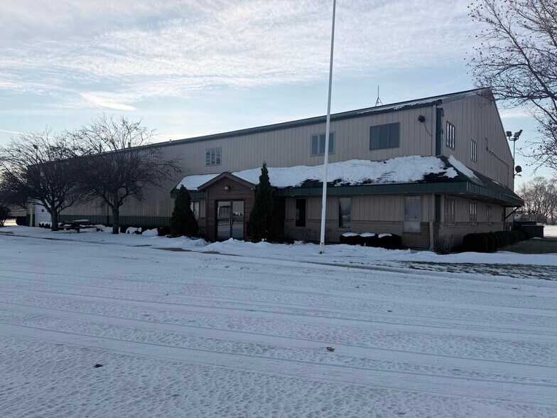 Primary Photo Of 118 N State Route 1, Saint Anne Warehouse For Sale