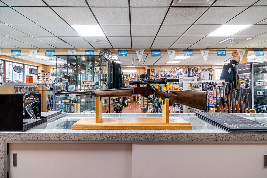 More Photos Of 6595 Post Rd, North Kingstown Fast Food For Sale