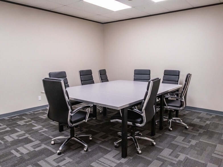 More Photos Of 1310 Ranch Road 620 N, Lakeway Unknown For Lease