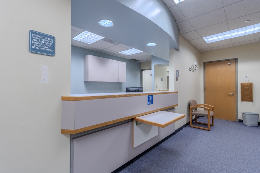 More Photos Of 320 Dayton st, Kennewick Medical For Sale