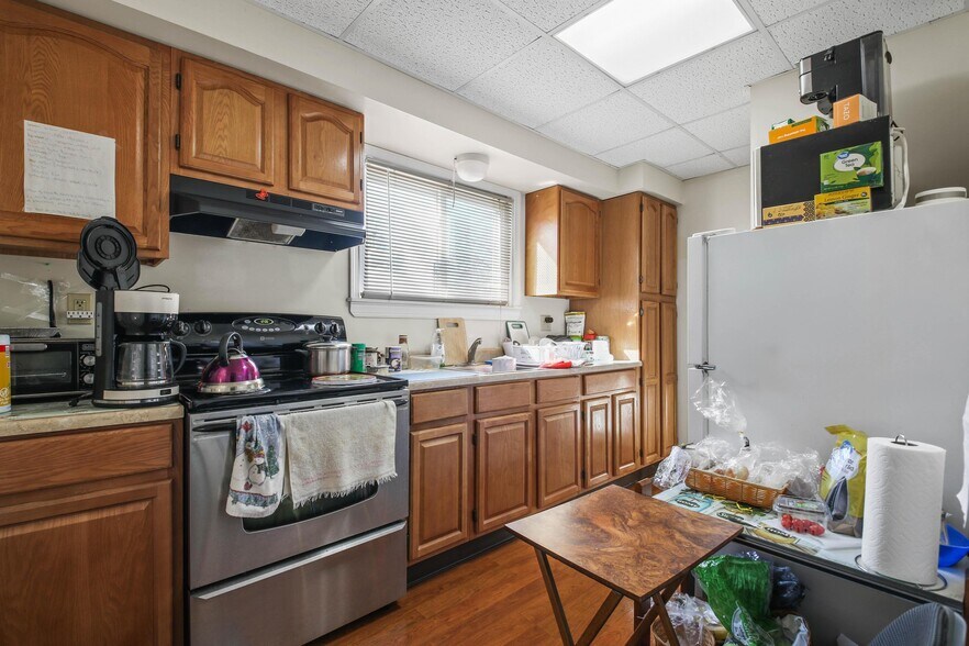 More Photos Of 37 Pierce St, Kingston Multifamily For Sale
