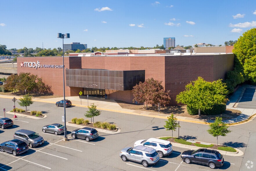 More Photos Of 11750-11925 Fair Oaks Mall, Fairfax Unknown For Lease