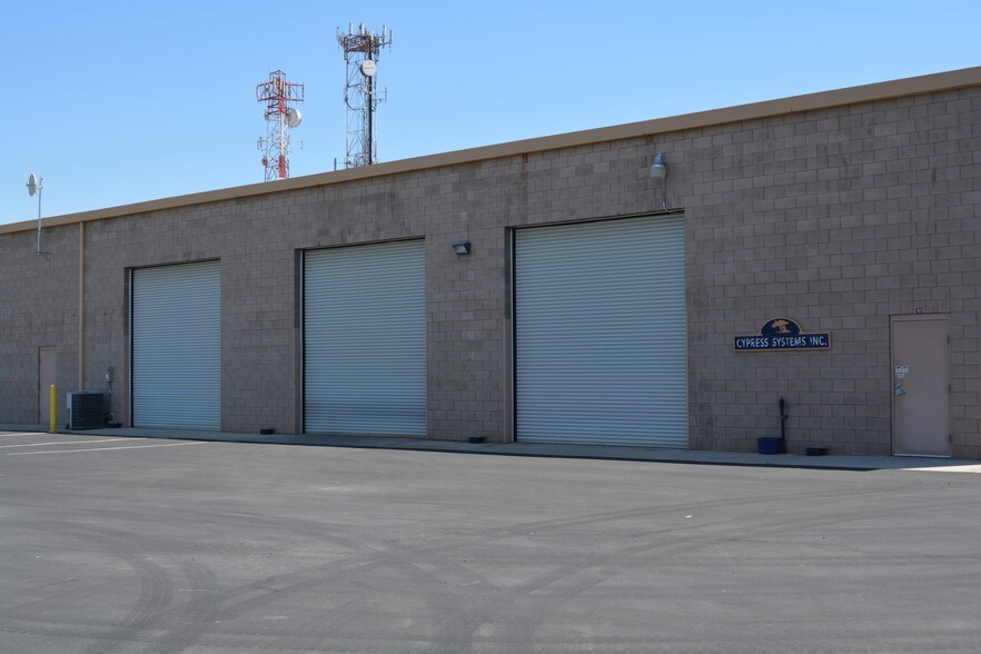 More Photos Of 40365 Brickyard Dr, Madera Unknown For Lease