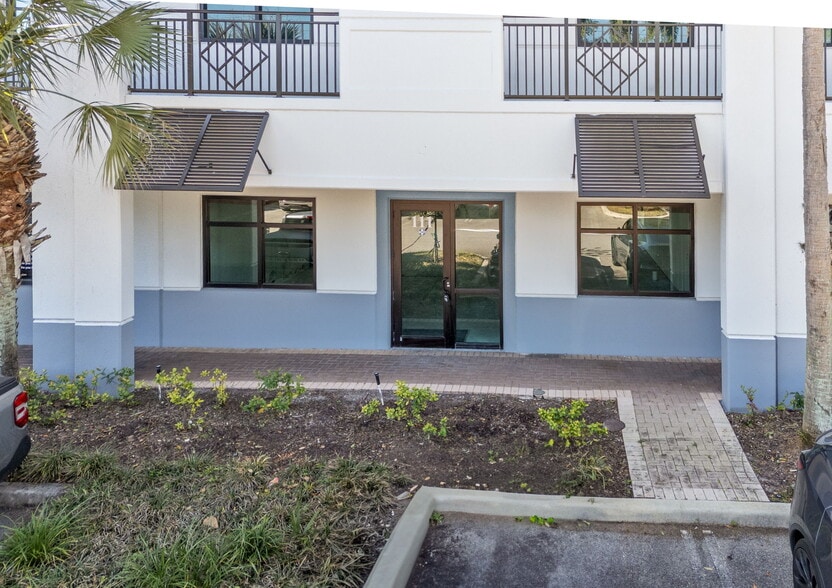 More Photos Of 9100 Belvedere Rd, Royal Palm Beach Loft Creative Space For Sale