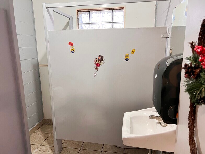 More Photos Of 104 4th NE st, Aitkin Bowling Alley For Sale