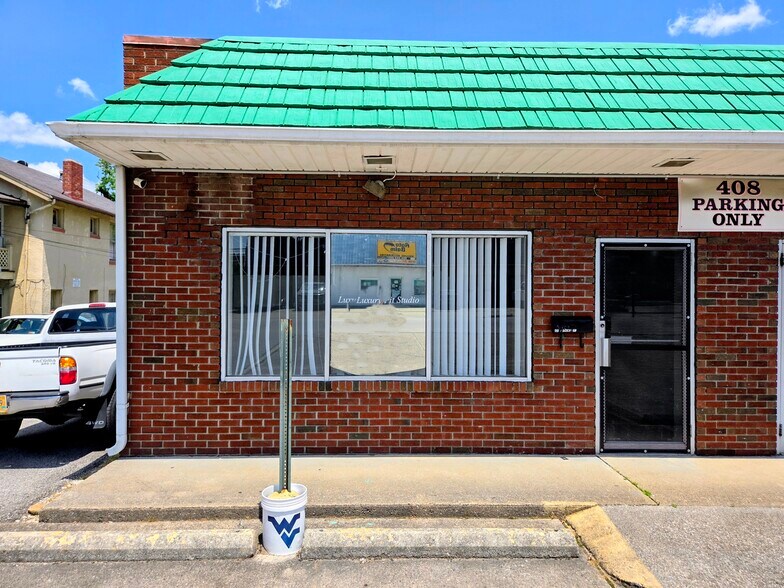 More Photos Of 408 Virginia St W, Charleston Freestanding For Lease