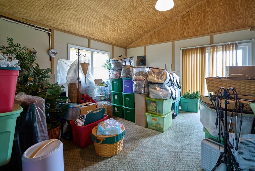 More Photos Of 7078 Easton Rd, Pipersville Auto Repair For Sale