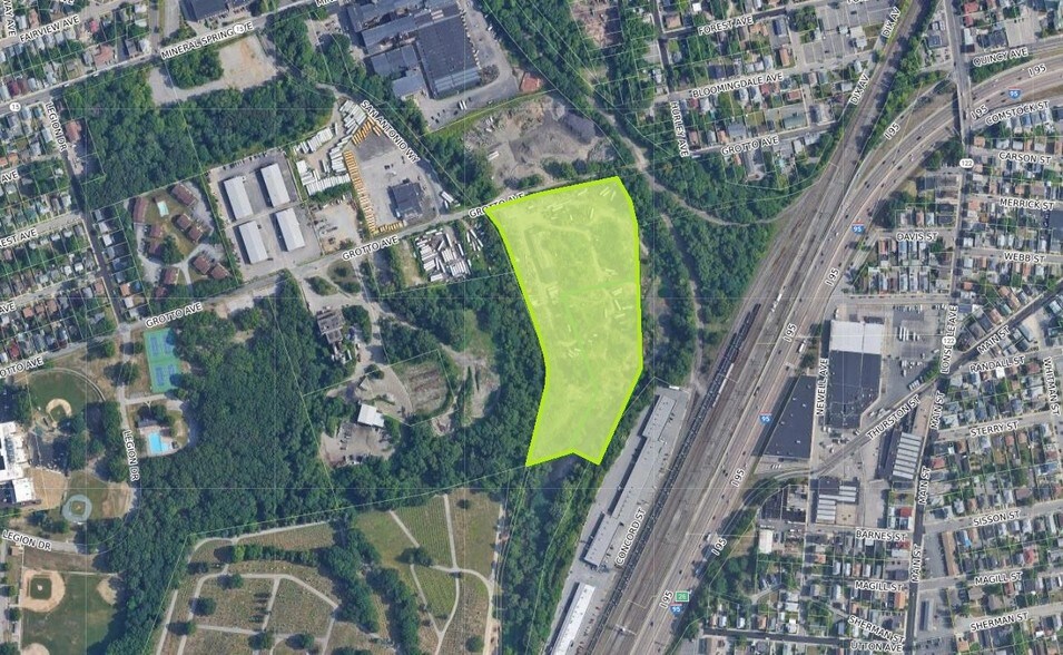 Primary Photo Of 130 Grotto Ave, Pawtucket Land For Sale