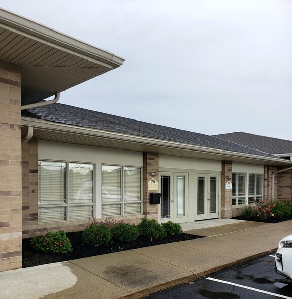 More Photos Of 31320 solon Rd, Solon Office For Sale