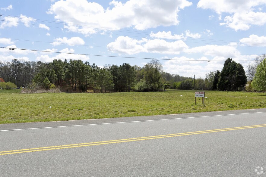 More Photos Of 715 E Rochambeau Dr, Williamsburg Land For Lease