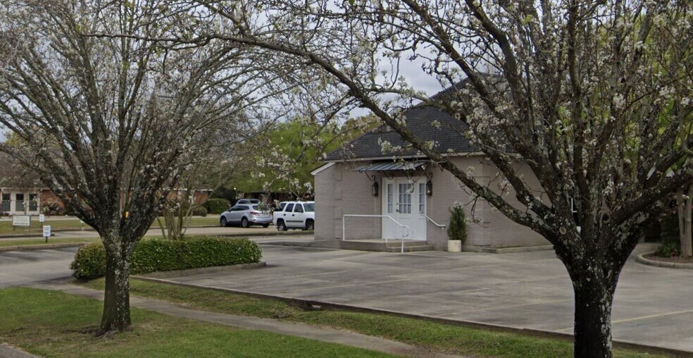 More Photos Of 8425 Cumberland Pl, Baton Rouge Medical For Lease
