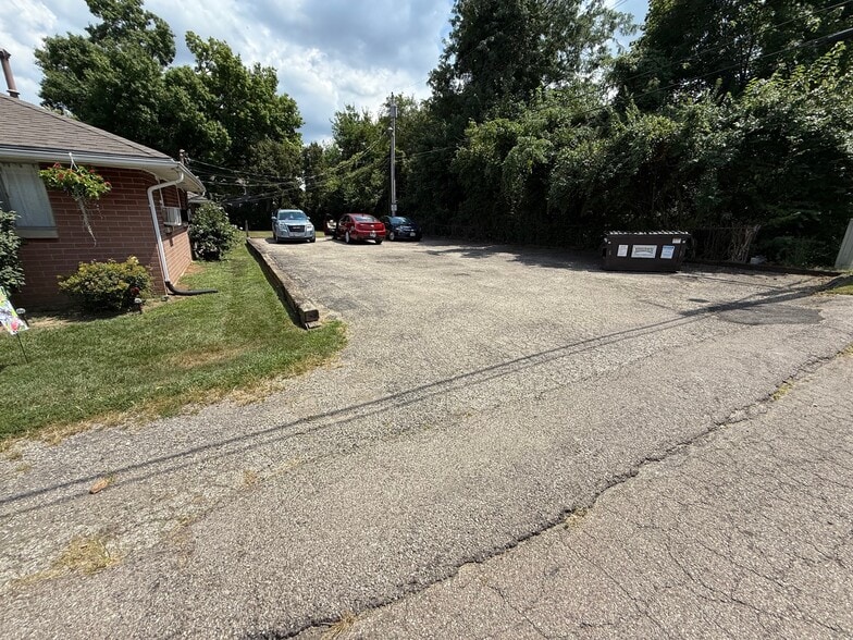 More Photos Of 100 E Nottingham Rd, Dayton Apartments For Sale