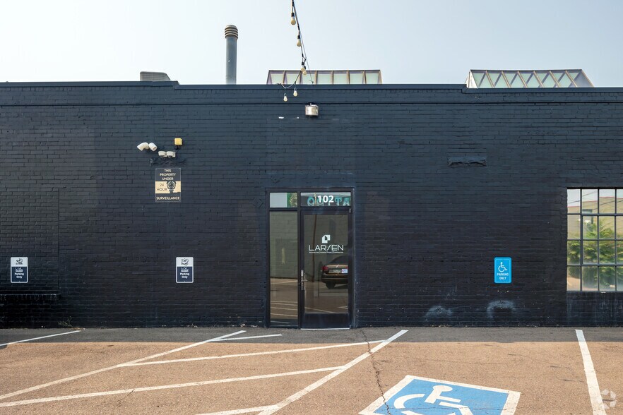 More Photos Of 1361 S Broadway, Denver Storefront Retail Office For Lease