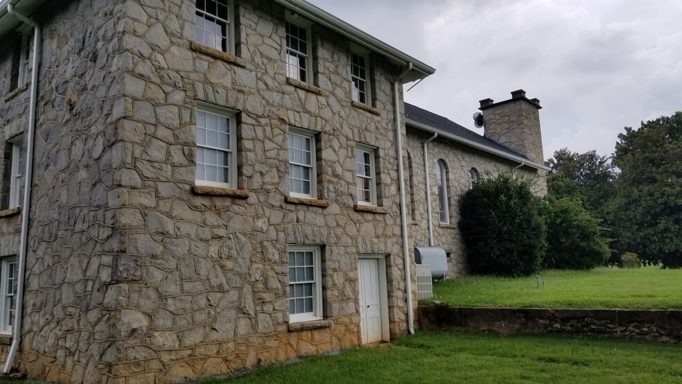 1225 Oak Grove Church Clover Hill Rd, Casar, NC 28020 Religious