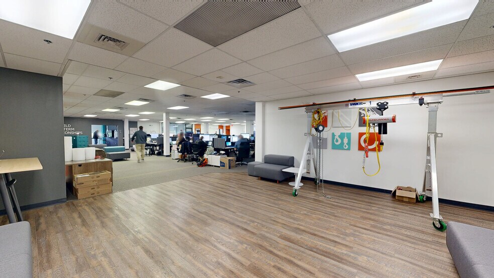 More Photos Of 649 N Lewis Rd, Limerick Medical For Lease