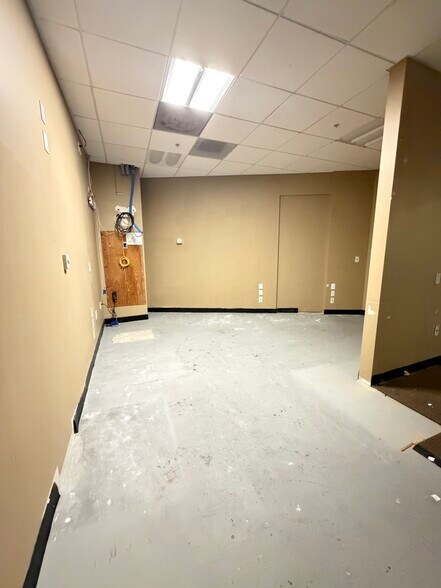 More Photos Of 428 W Main St, Alhambra Apartments For Lease