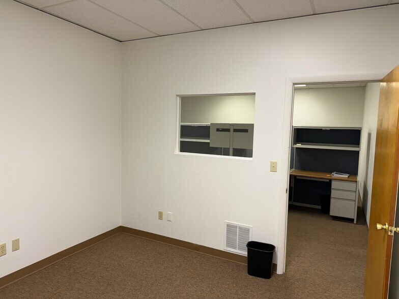 More Photos Of 132 Central St, Foxborough Medical For Sale