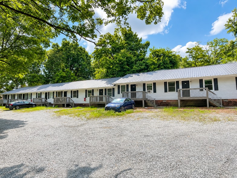 More Photos Of 331 Temple St, Lexington Apartments For Sale