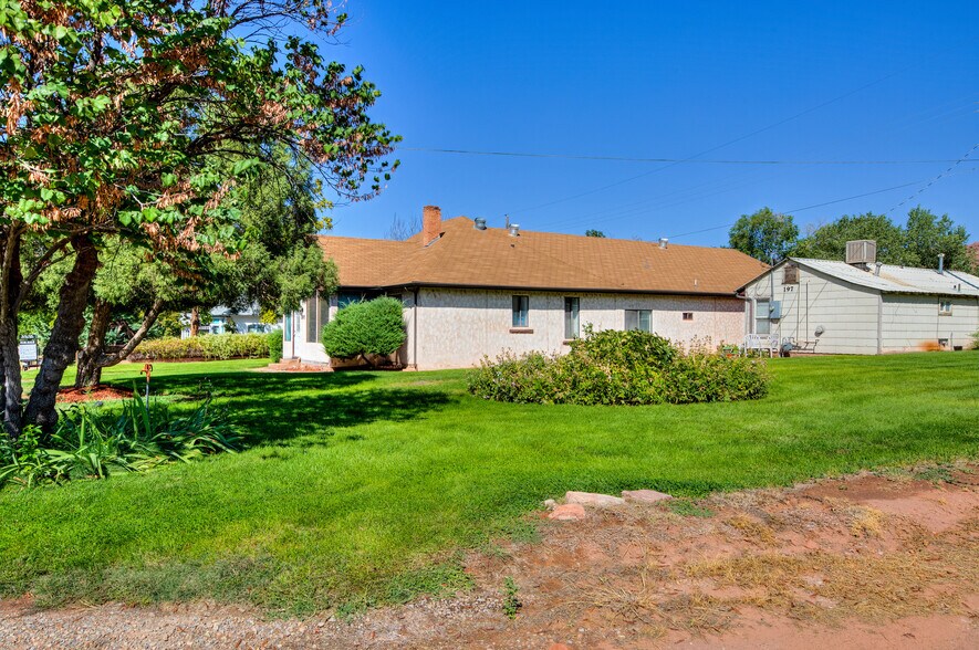 More Photos Of 195 E 200 N, Moab Specialty For Sale