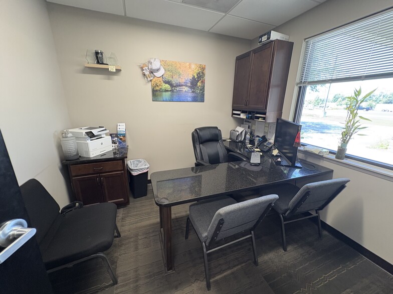 More Photos Of 2306 IFCU way, Lafayette Auto Dealership For Sale