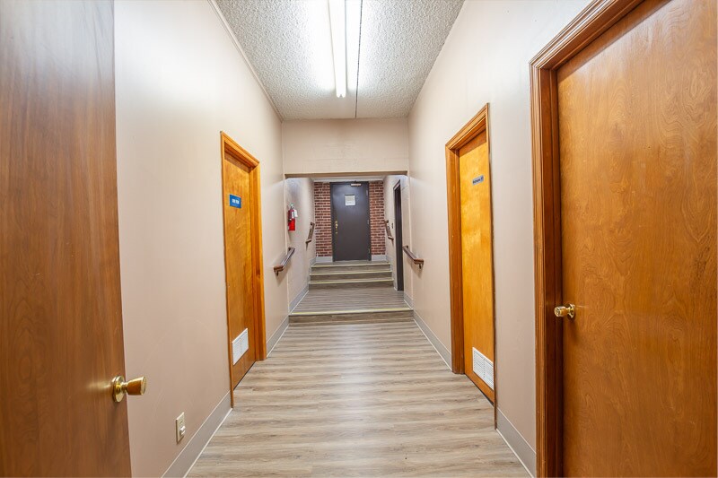 More Photos Of 510 Rosebank Ave, Nashville Schools For Lease