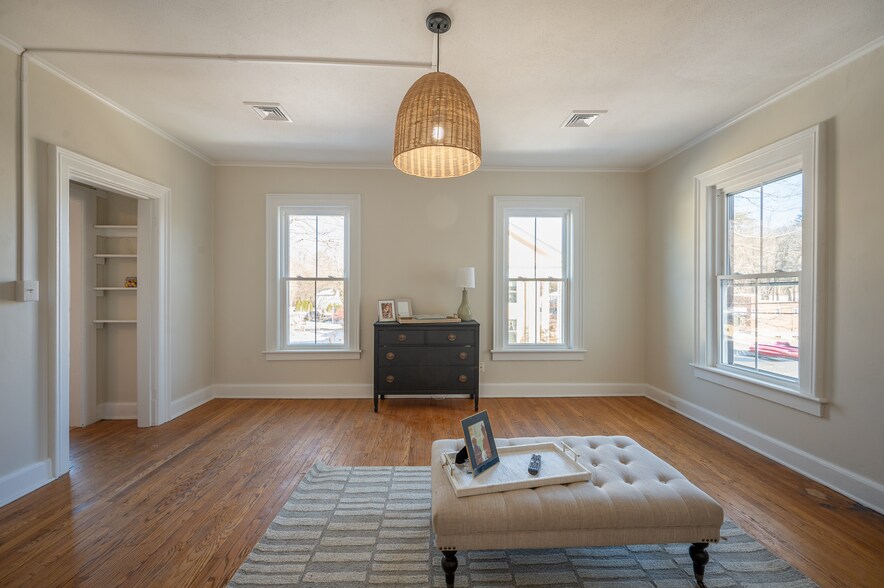 More Photos Of 329 Hazard Ave, Enfield Apartments For Sale