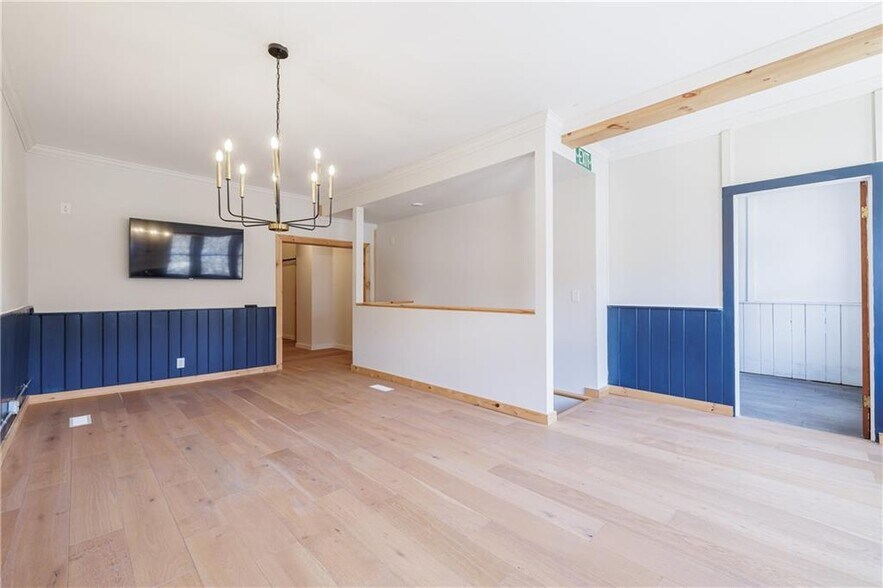 More Photos Of 83 S Main St, Canandaigua Office For Sale