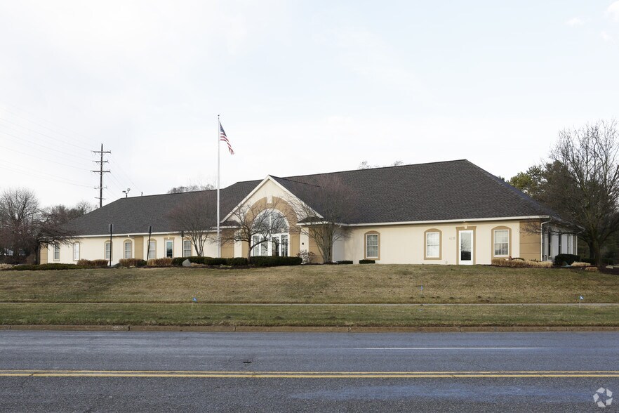 More Photos Of 4211 Division Ave, Comstock Park Office For Sale