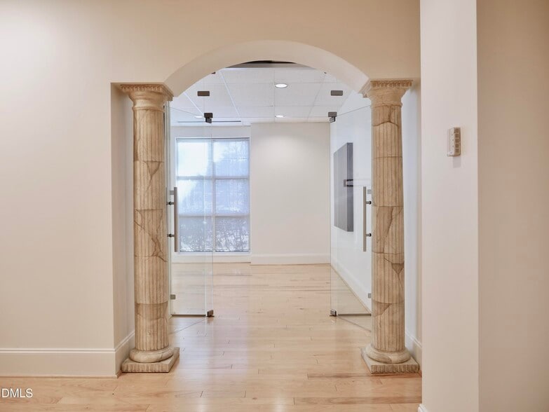 More Photos Of 1020 Southhill Dr, Cary Office For Lease