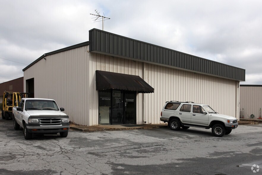 More Photos Of 1498 Farmer Rd, Conyers Unknown For Lease