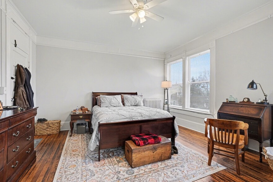 More Photos Of 1122 Caroline St, Fredericksburg Apartments For Sale