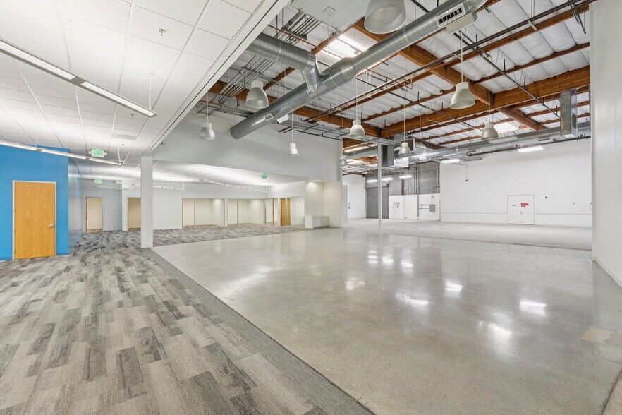 More Photos Of 6607-6657 Kaiser Dr, Fremont Light Manufacturing For Lease