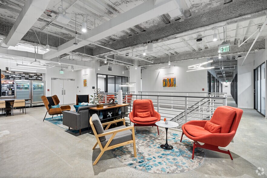 More Photos Of 44 S Broadway, White Plains Coworking Space