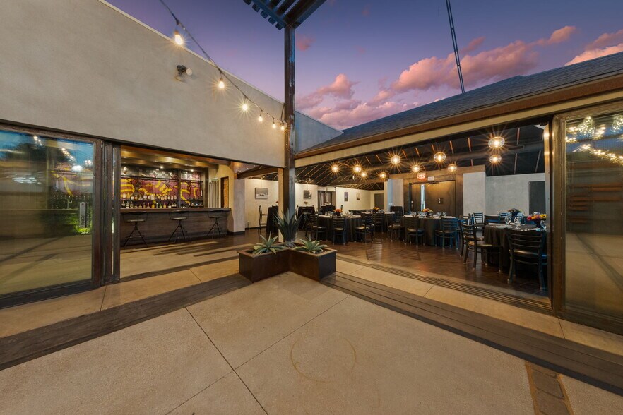 More Photos Of 553 California Ave, Boulder City Restaurant For Sale