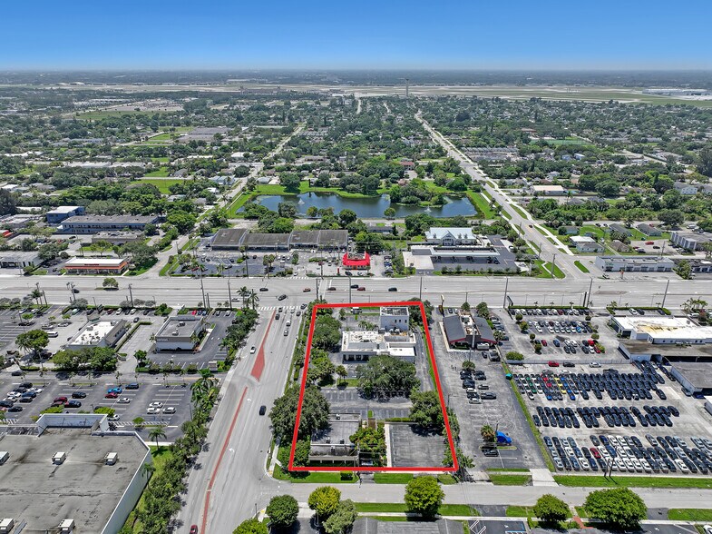 More Photos Of 2701 W Okeechobee Blvd, West Palm Beach Office For Sale